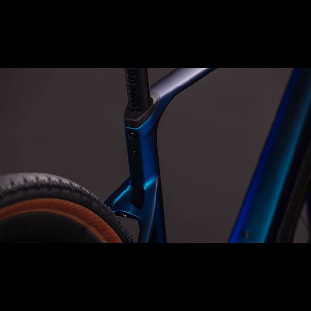 CUBE Nuroad C:62 Race gravel-pyörä CUBE Nuroad C:62 Race gravel-pyörä